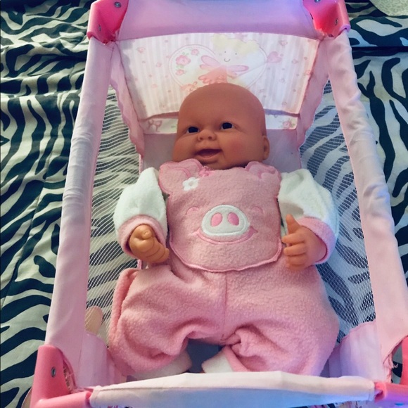 NO BRAND BABY GIRL DOLL W/2 IN ONE PLAYPEN/CRIB/BRAND NEW - Picture 4 of 9